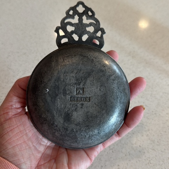 Vintage Stede Pewter Porringer Bowl Colonial Candle Plate Steel Horse Marked - Picture 3 of 6